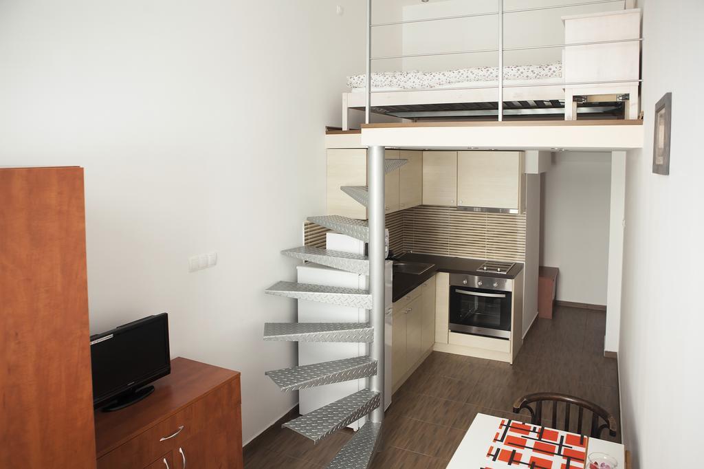 Cute Downtown Studios Budapest Luaran gambar