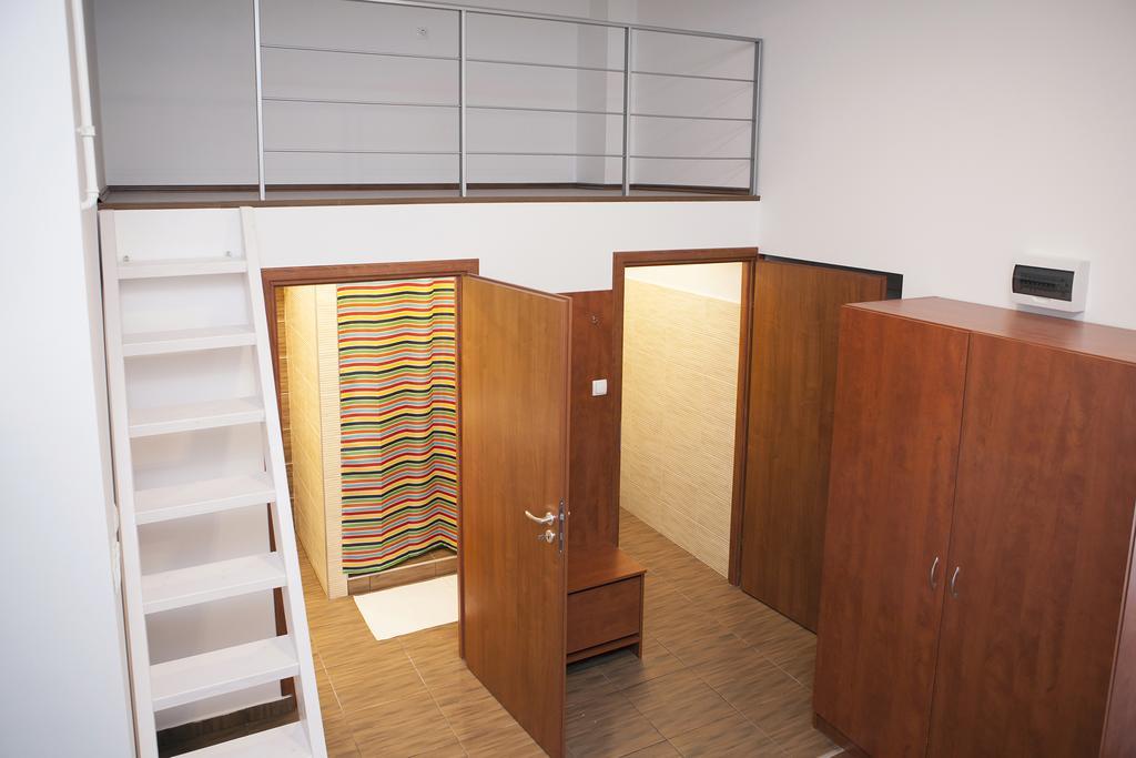 Cute Downtown Studios Budapest Luaran gambar