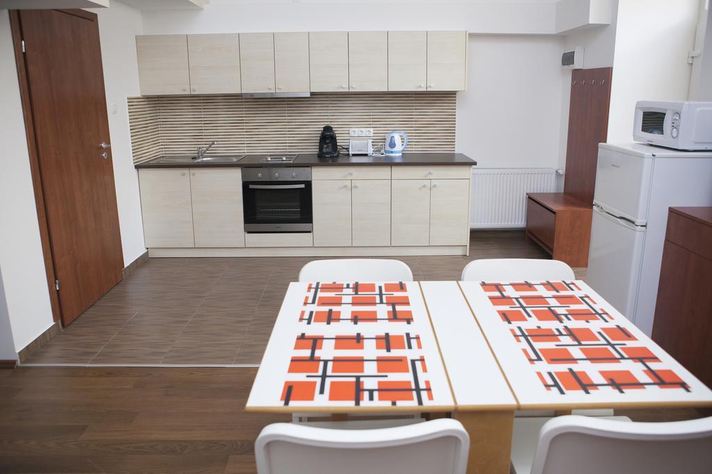 Cute Downtown Studios Budapest Luaran gambar