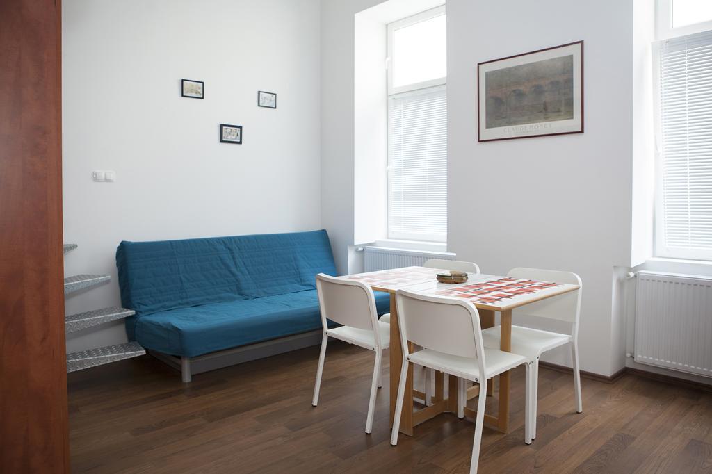 Cute Downtown Studios Budapest Luaran gambar